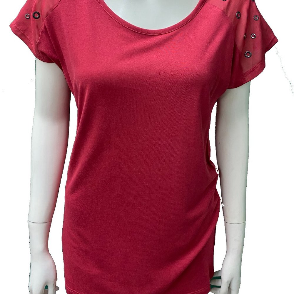 Short sleeve ilot Shoulder Top